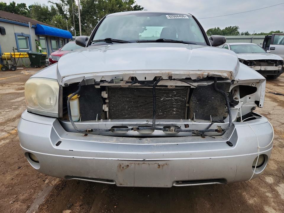 2006 Dodge Dakota მანქანა იყიდება აუქციონზე, vin: 1D7HE48K26S701983, აუქციონის ნომერი: 62068406