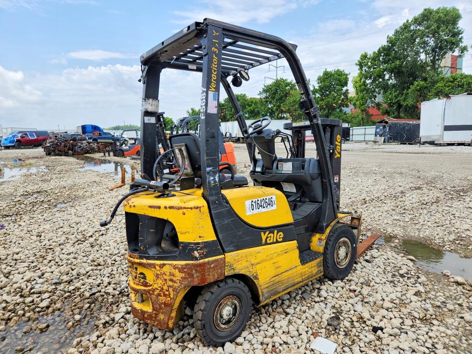 Продажа на аукционе авто 2017 Yale Lift Truck, vin: D810V02893R, номер лота: 61642646