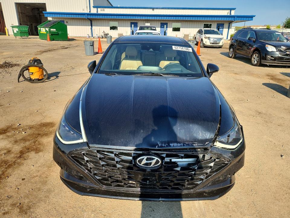 62758186 :رقم المزاد ، 5NPEH4J23LH010664 vin ، 2020 Hyundai Sonata مزاد بيع