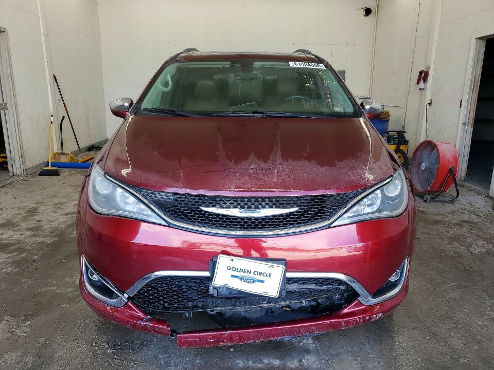 2018 Chrysler Pacifica მანქანა იყიდება აუქციონზე, vin: 2C4RC1GG3JR143183, აუქციონის ნომერი: 61404006