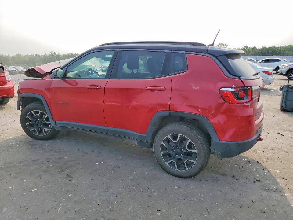 61519376 :رقم المزاد ، 3C4NJDDB5KT645285 vin ، 2019 Jeep Compass مزاد بيع