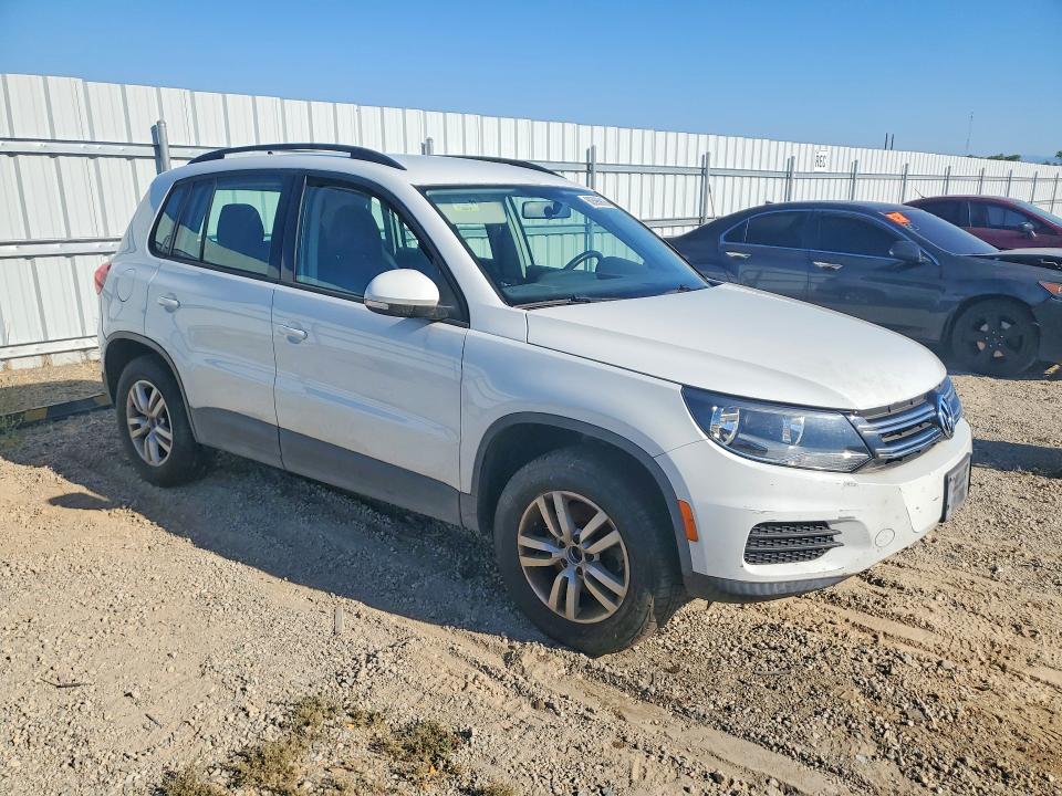 Продажа на аукционе авто 2015 Volkswagen Tiguan, vin: WVGBV7AX9FW539085, номер лота: 60595916