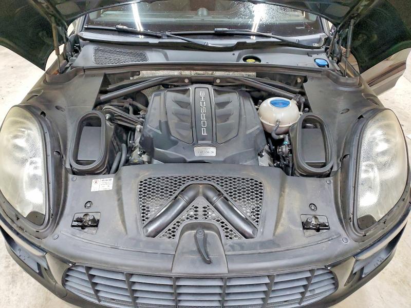 62774306 :رقم المزاد ، WP1AB2A50FLB52533 vin ، 2015 Porsche Macan مزاد بيع