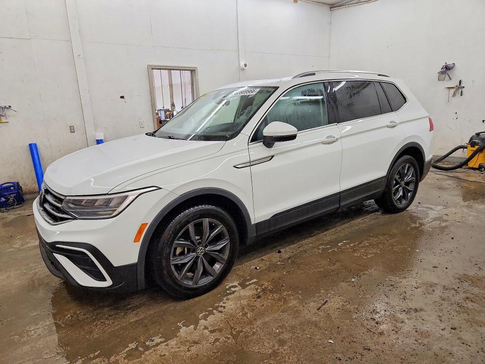 2022 Volkswagen Tiguan მანქანა იყიდება აუქციონზე, vin: 3VV3B7AX0NM151468, აუქციონის ნომერი: 62869966
