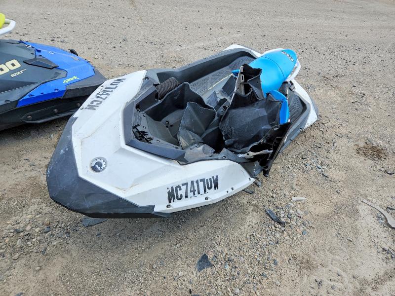 Продаж на аукціоні авто 2020 Sea-doo Spark 900 Ace, vin: YDV15927J920, номер лоту: 61928676