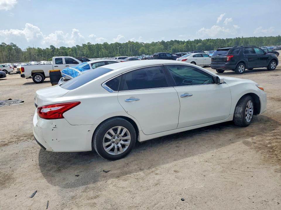 Продажа на аукционе авто 2016 Nissan Altima, vin: 1N4AL3AP0GN341071, номер лота: 61779036