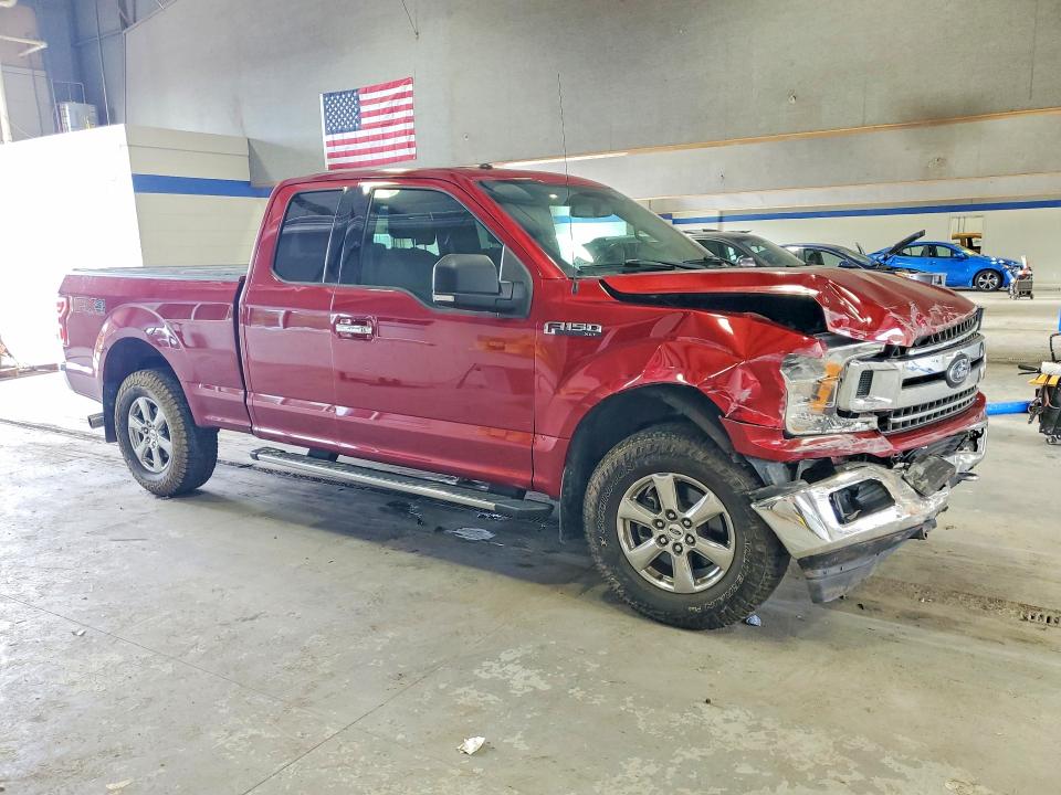 61085666 :رقم المزاد ، 1FTFX1E55JKG00258 vin ، 2018 Ford F150 مزاد بيع