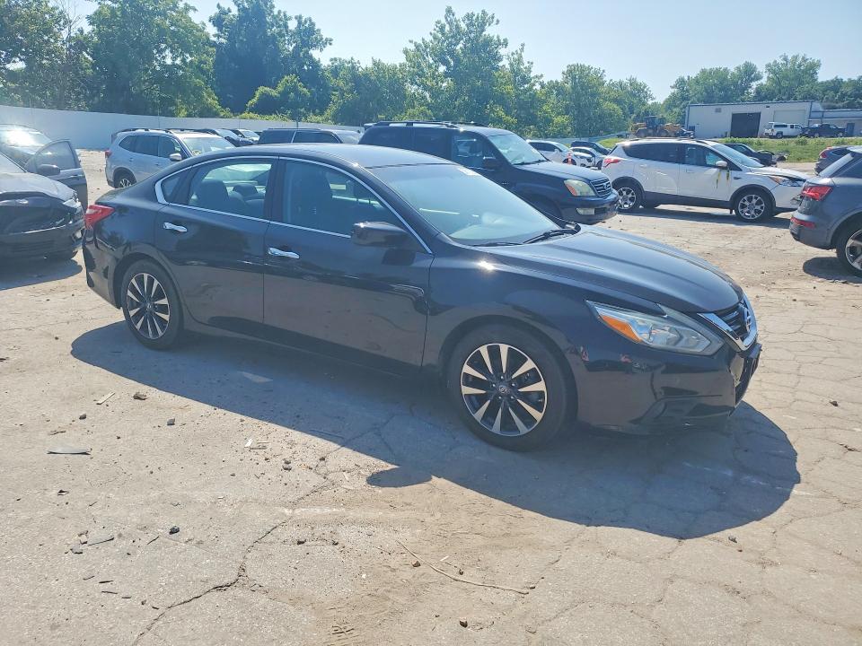 Продаж на аукціоні авто 2017 Nissan Altima, vin: 1N4AL3APXHC196389, номер лоту: 59713886