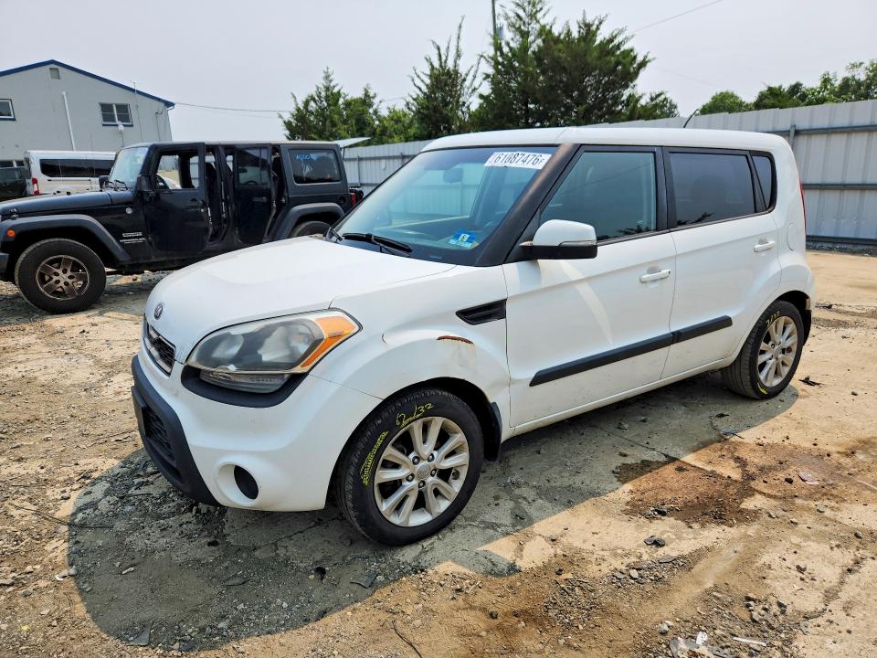 61087476 :رقم المزاد ، KNDJT2A67D7501460 vin ، 2013 Kia Soul مزاد بيع