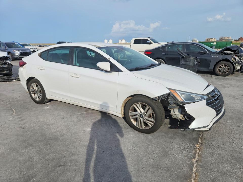 63509766 :رقم المزاد ، 5NPD84LF5LH547953 vin ، 2020 Hyundai Elantra مزاد بيع