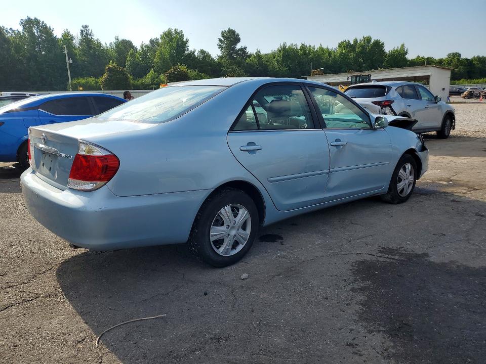 60200806 :رقم المزاد ، 4T1BE30K35U634508 vin ، 2005 Toyota Camry مزاد بيع