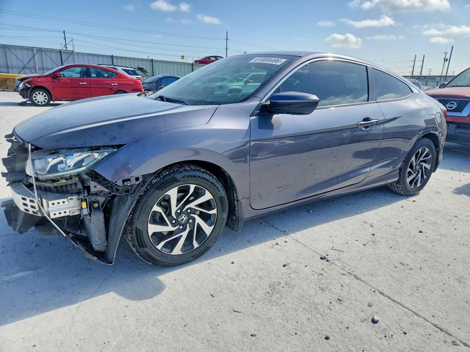 61008486 :رقم المزاد ، 2HGFC4B07JH307301 vin ، 2018 Honda Civic مزاد بيع