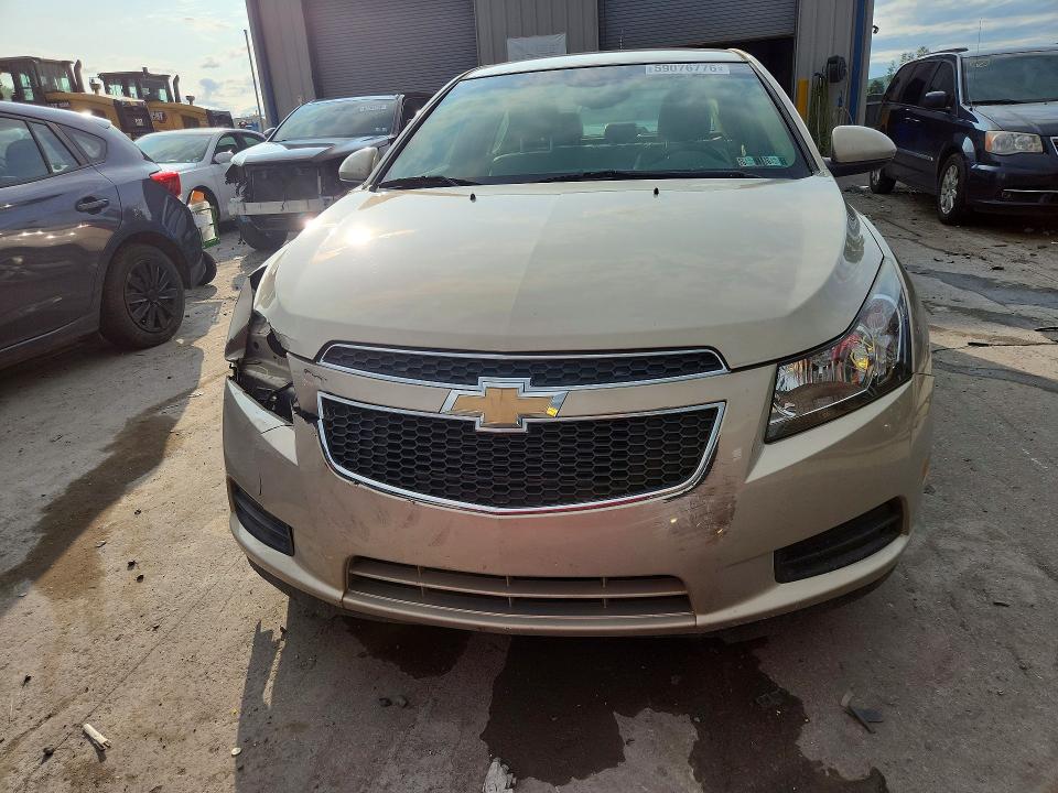 59076776 :رقم المزاد ، 1G1PG5S99B7110681 vin ، 2011 Chevrolet Cruze مزاد بيع