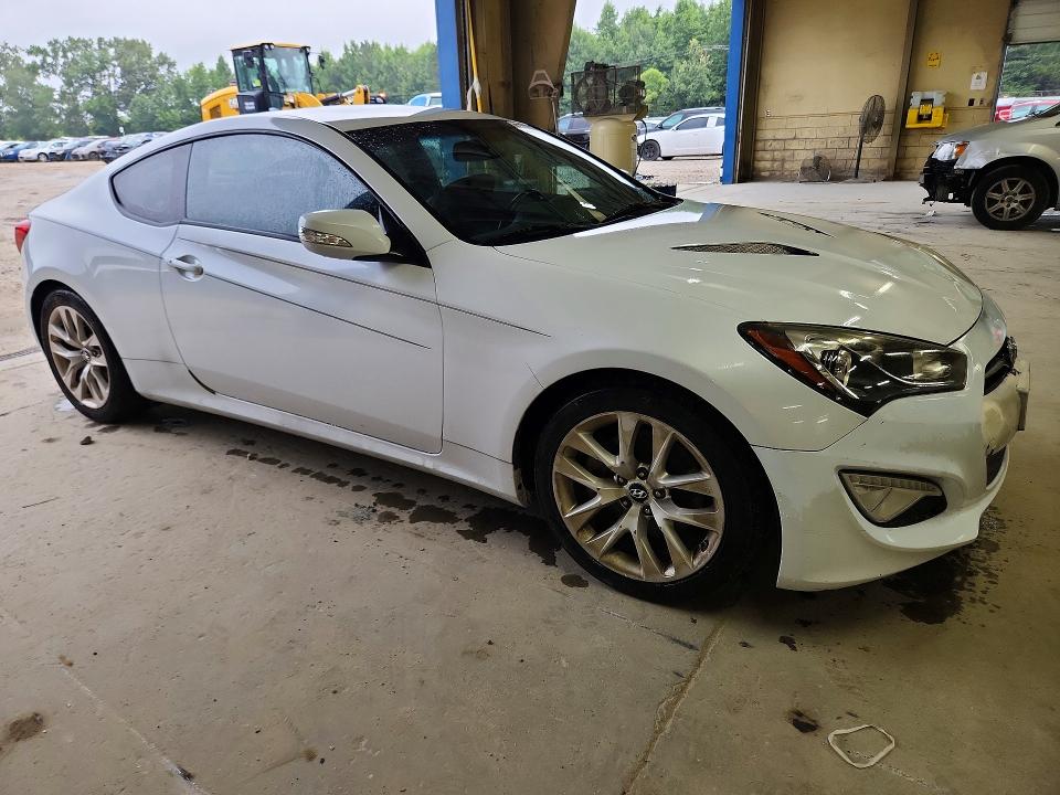 Продажа на аукционе авто 2014 Hyundai Genesis Coupe, vin: KMHHU6KJ3EU116837, номер лота: 85792675