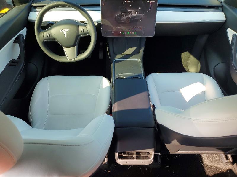 62912286 :رقم المزاد ، 7SAYGDEE5NF358684 vin ، 2022 Tesla Model Y مزاد بيع