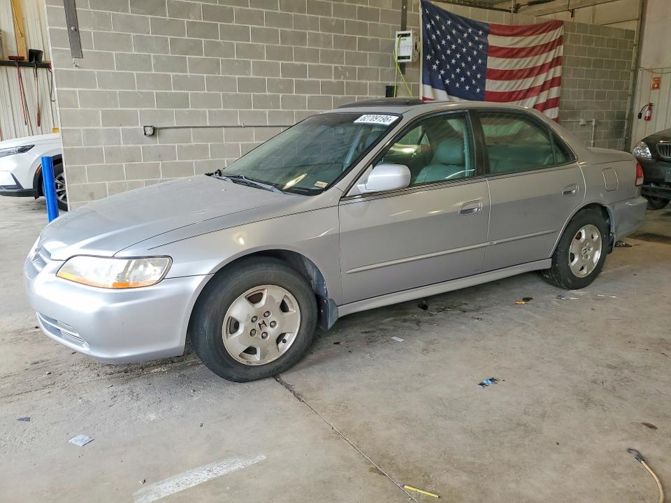 Продаж на аукціоні авто 2002 Honda Accord, vin: 1HGCG165X2A037508, номер лоту: 62709196
