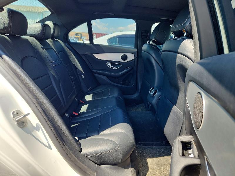 58992746 :رقم المزاد ، 55SWF4KB5FU001345 vin ، 2015 Mercedes-benz C مزاد بيع