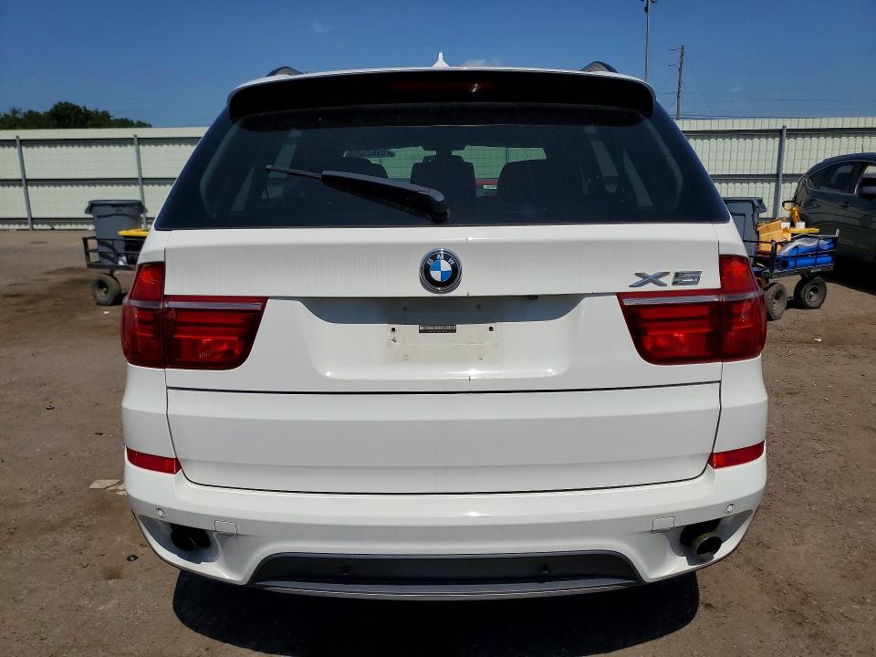 59625206 :رقم المزاد ، 5UXZV4C56BLL58081 vin ، 2011 Bmw X5 مزاد بيع