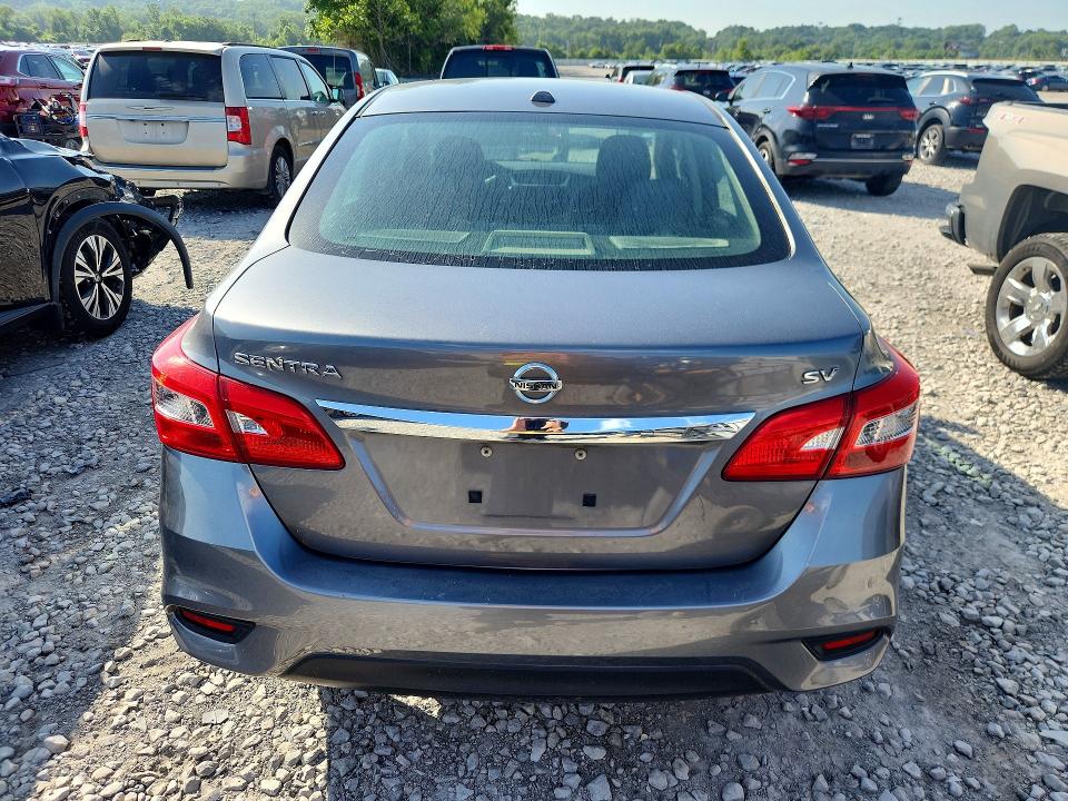 2017 Nissan Sentra მანქანა იყიდება აუქციონზე, vin: 3N1AB7APXHY358360, აუქციონის ნომერი: 85771845