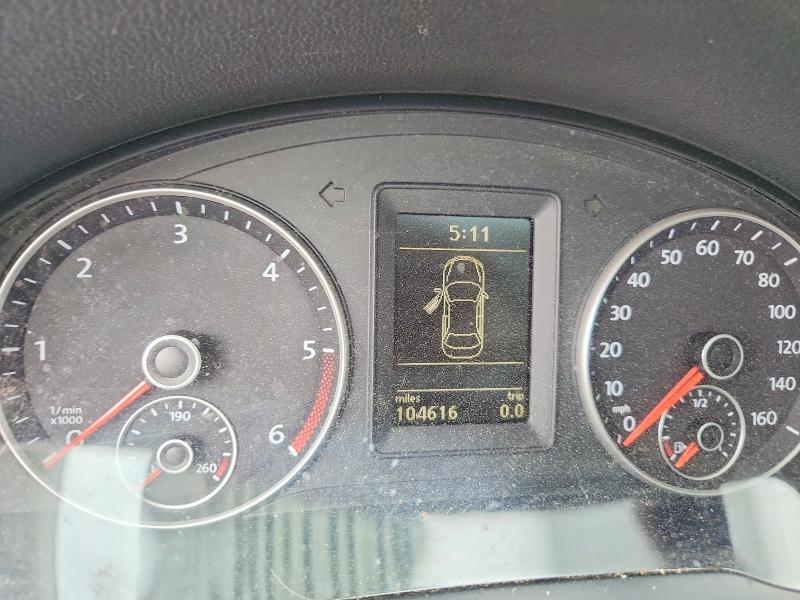 2010 Volkswagen Jetta მანქანა იყიდება აუქციონზე, vin: 3VWRL7AJ5AM043811, აუქციონის ნომერი: 62601356