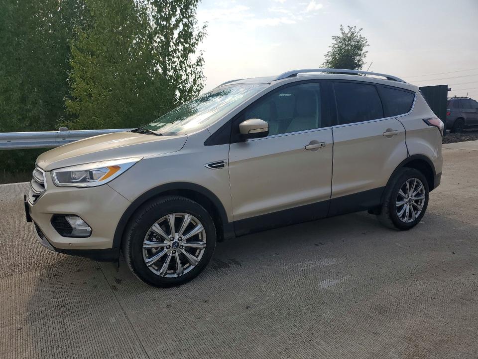Продажа на аукционе авто 2018 Ford Escape, vin: 1FMCU9J98JUC71090, номер лота: 62240756