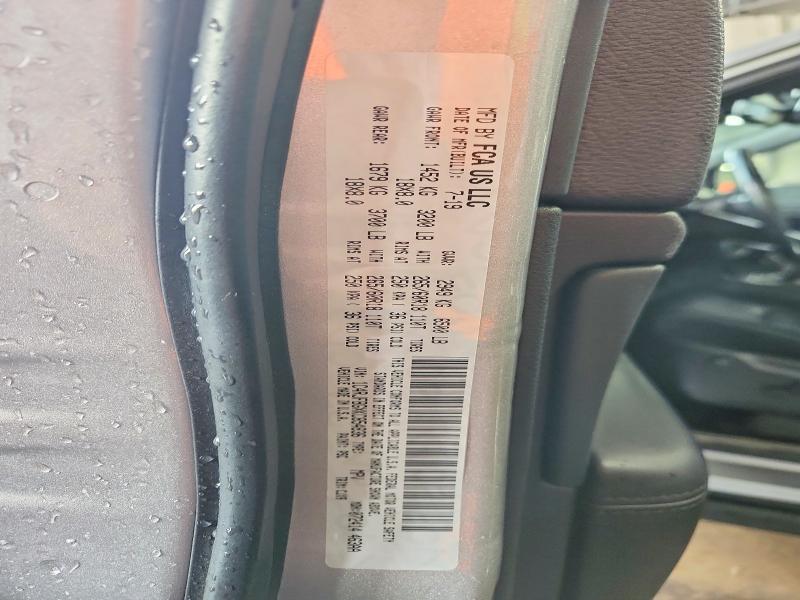 62516666 :رقم المزاد ، 1C4RJFBGXKC854836 vin ، 2019 Jeep Grand Cherokee مزاد بيع