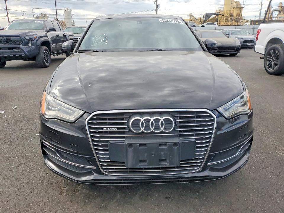 Продаж на аукціоні авто 2016 Audi A3, vin: WAUVPBFF8GA149220, номер лоту: 59840776