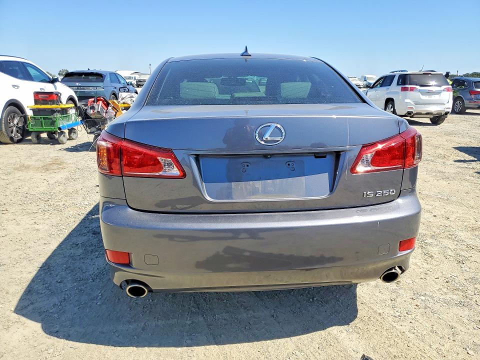61162036 :رقم المزاد ، JTHBF5C24D5189633 vin ، 2013 Lexus Is مزاد بيع