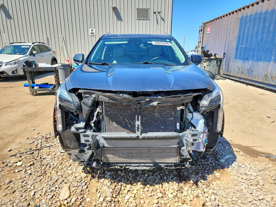 60635346 :رقم المزاد ، 1GYFZBR41MF026220 vin ، 2021 Cadillac Xt4 مزاد بيع