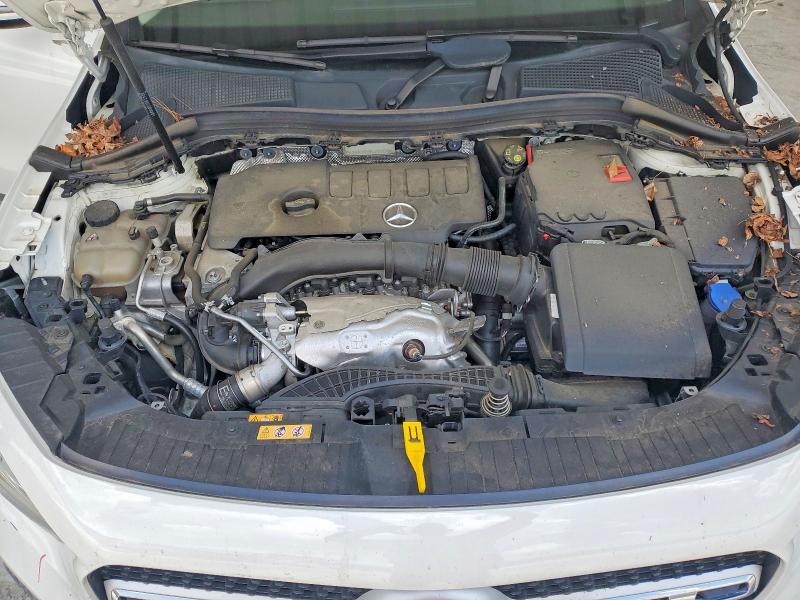 97683105 :رقم المزاد ، W1N4N4HB9MJ185058 vin ، 2021 Mercedes-benz Gla مزاد بيع