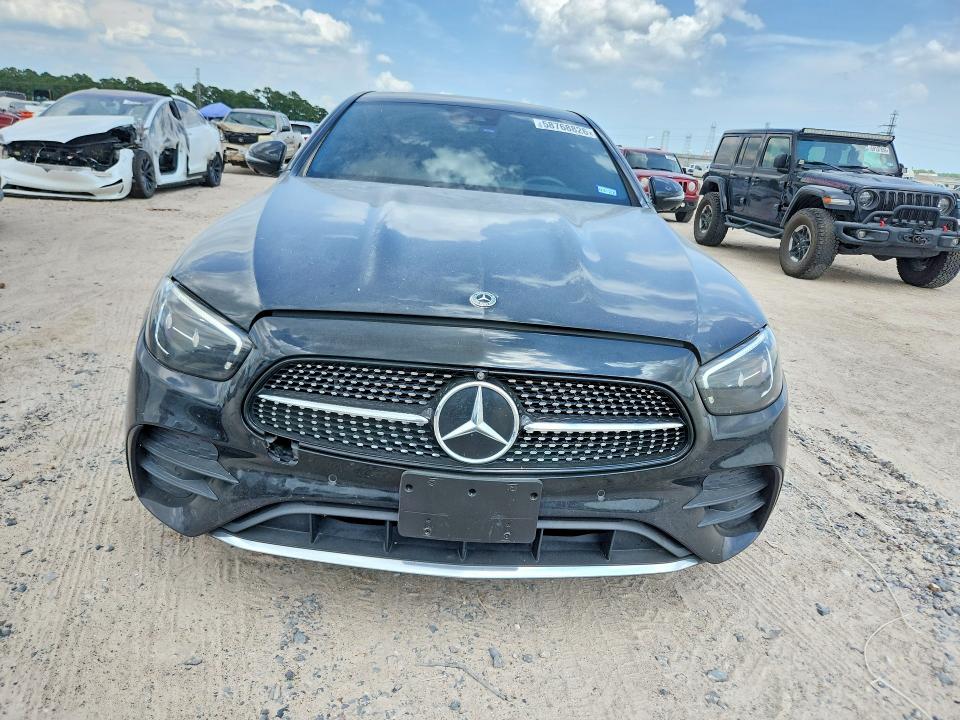 2022 Mercedes-benz E მანქანა იყიდება აუქციონზე, vin: W1KZF8DB7NB086232, აუქციონის ნომერი: 58768826