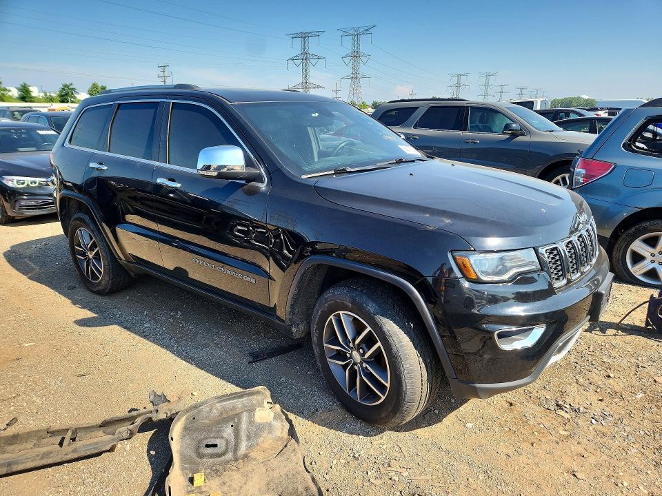 59907626 :رقم المزاد ، 1C4RJFBT9JC223183 vin ، 2018 Jeep Grand Cherokee مزاد بيع