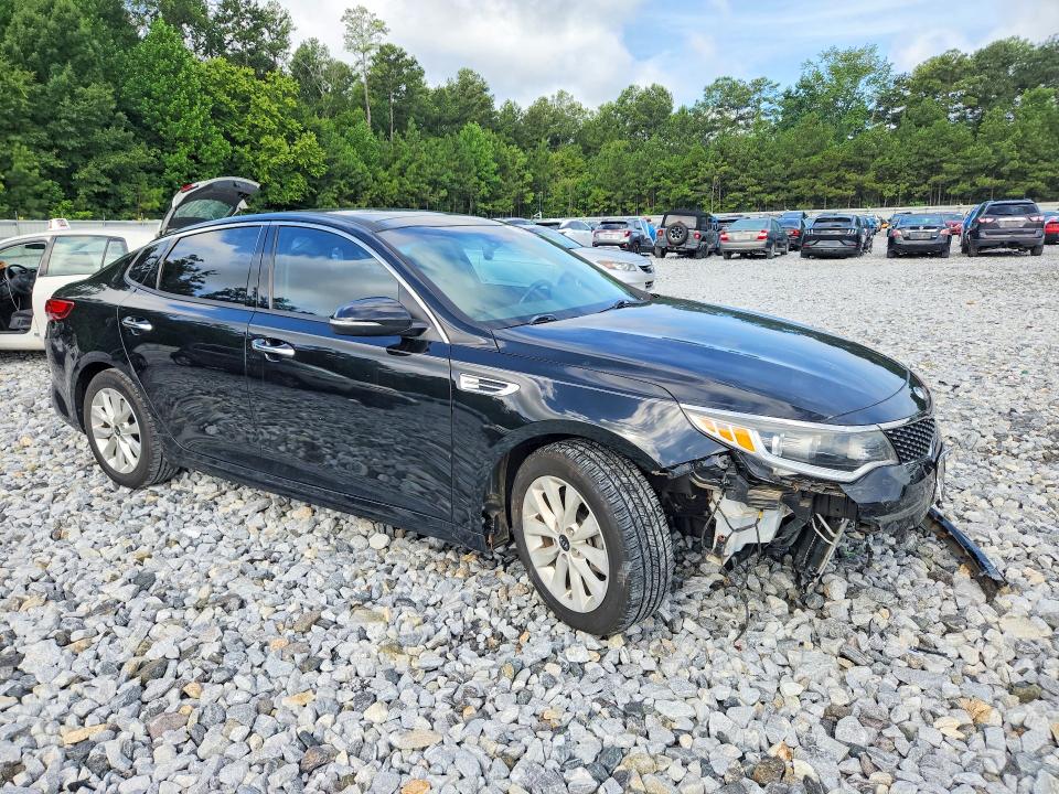 2018 Kia Optima მანქანა იყიდება აუქციონზე, vin: 5XXGT4L35JG208619, აუქციონის ნომერი: 62220986