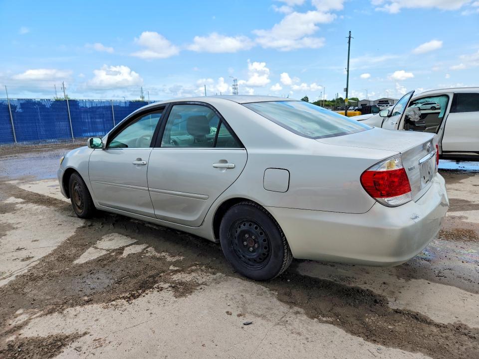 62744436 :رقم المزاد ، 4T1BE32K76U678624 vin ، 2006 Toyota Camry مزاد بيع