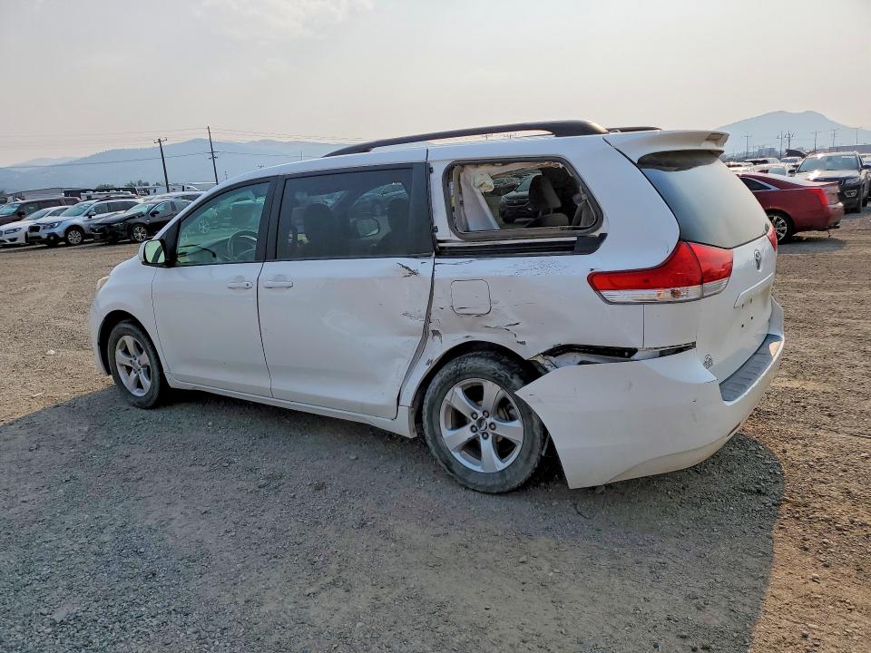Продажа на аукционе авто 2013 Toyota Sienna, vin: 5TDKK3DC8DS337351, номер лота: 63028356