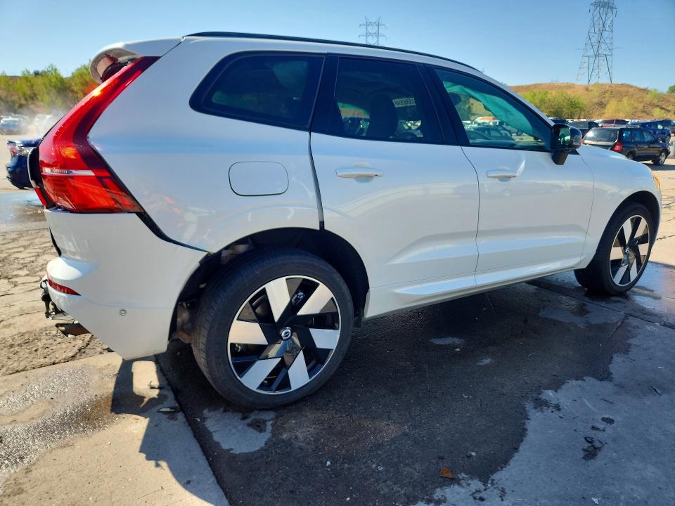 Продажа на аукционе авто 2024 Volvo Xc60, vin: YV4H60DL3R1823578, номер лота: 61586596