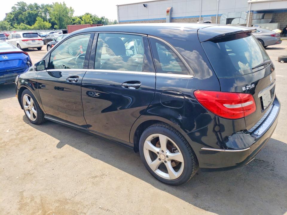 62796196 :رقم المزاد ، WDDMH4EB8EJ187989 vin ، 2014 Mercedes-benz B250 مزاد بيع