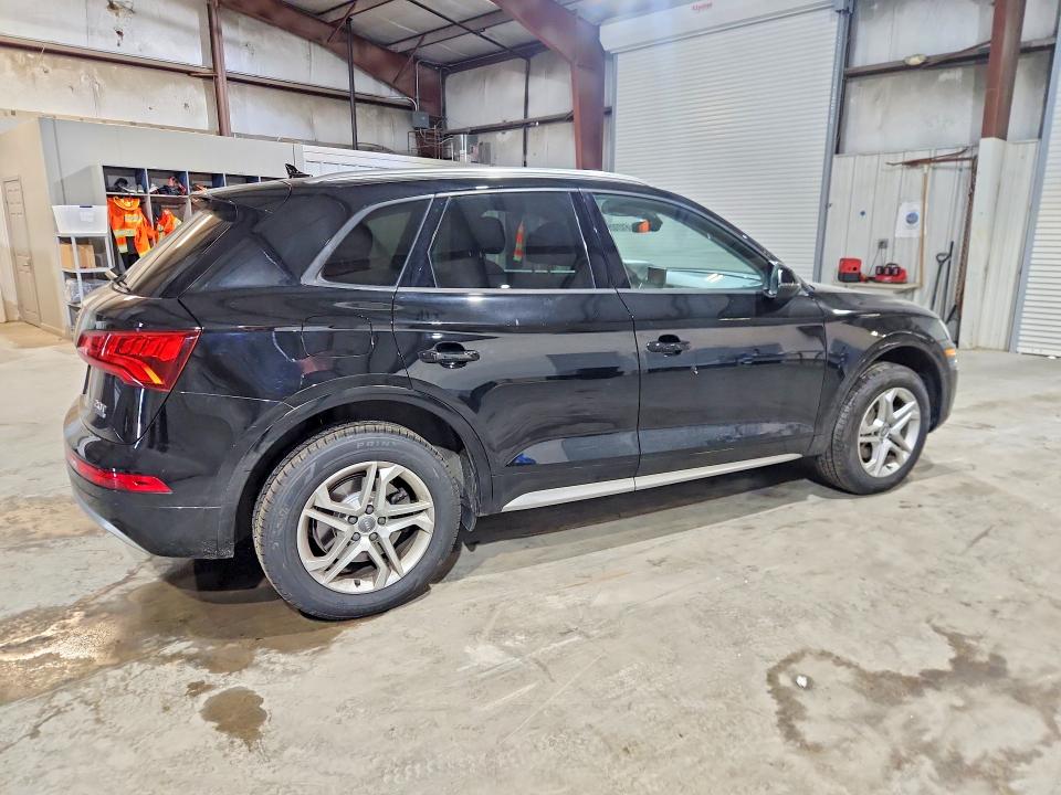 Продажа на аукционе авто 2018 Audi Q5, vin: WA1ANAFYXJ2097328, номер лота: 61278596