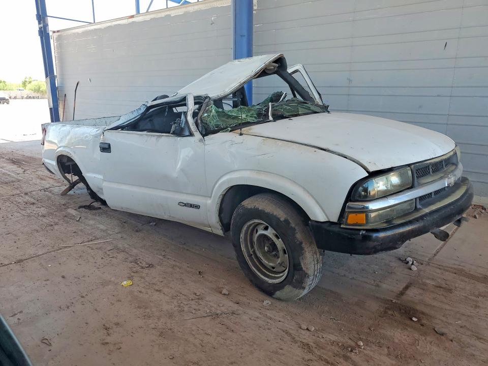 59745246 :رقم المزاد ، 1GCCS145228227438 vin ، 2002 Chevrolet S Truck مزاد بيع