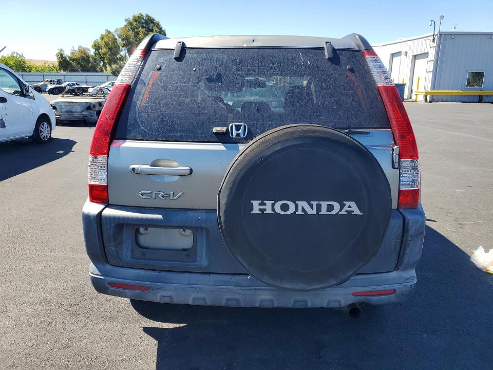 Продажа на аукционе авто 2005 Honda Cr-v, vin: JHLRD68515C019101, номер лота: 62642526