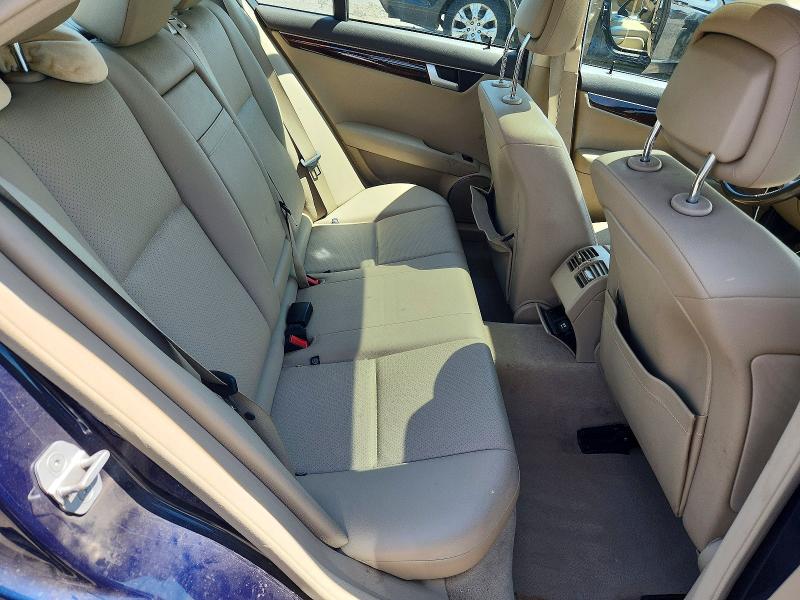 2014 Mercedes-benz C მანქანა იყიდება აუქციონზე, vin: WDDGF8AB0EG193167, აუქციონის ნომერი: 62704556