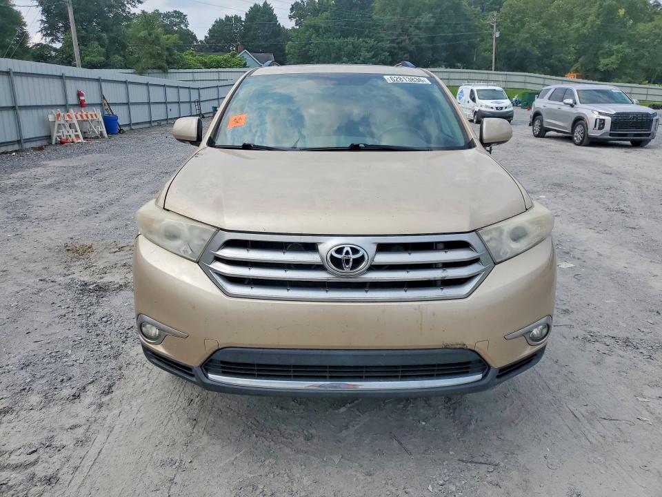 Продажа на аукционе авто 2011 Toyota Highlander, vin: 5TDYK3EH7BS028259, номер лота: 62813836