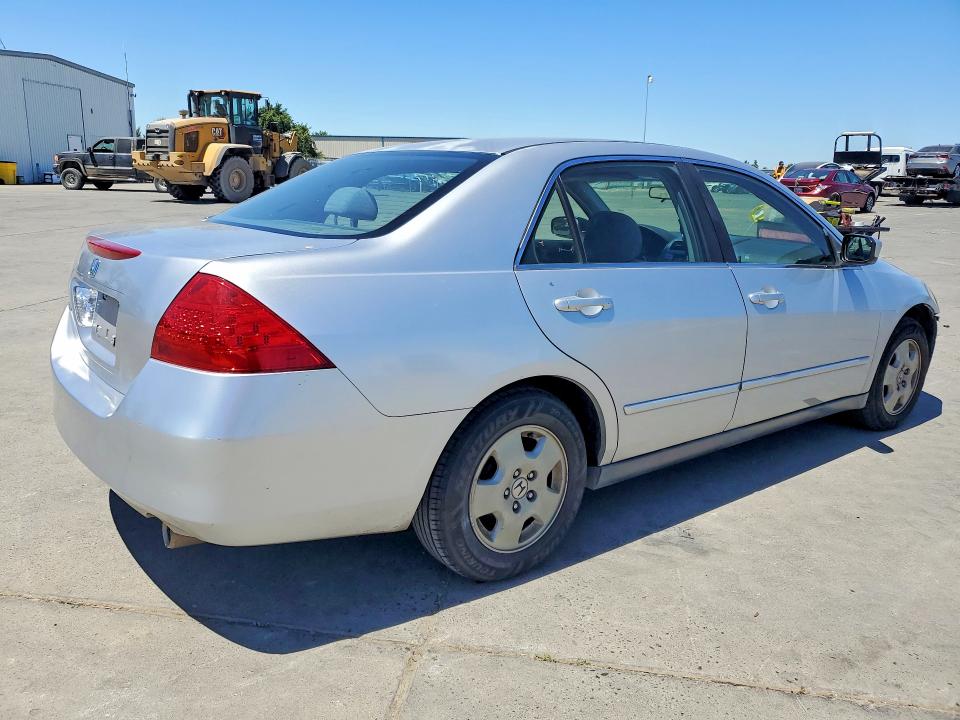 2006 Honda Accord მანქანა იყიდება აუქციონზე, vin: JHMCM56466C008697, აუქციონის ნომერი: 60209136