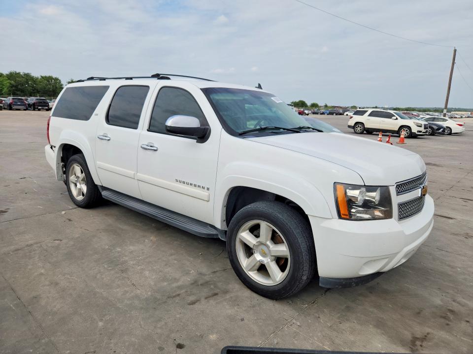 62600516 :رقم المزاد ، 3GNFC16097G158736 vin ، 2007 Chevrolet Suburban مزاد بيع