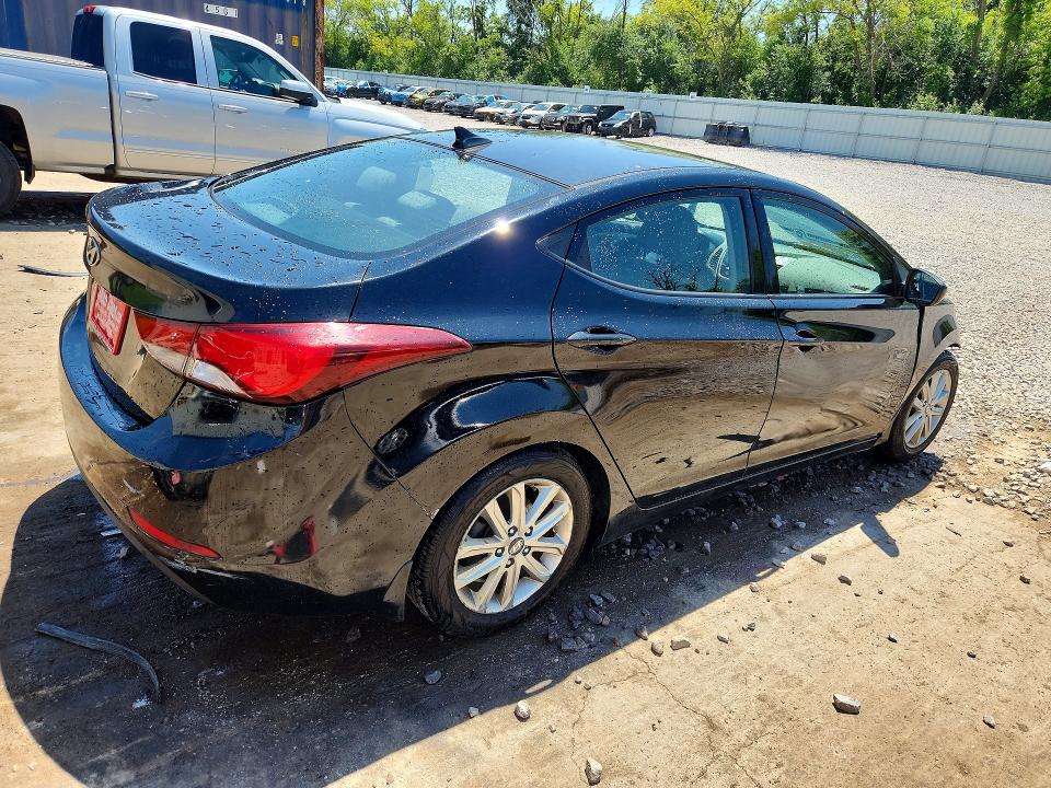 59905616 :رقم المزاد ، KMHDH4AE1FU302907 vin ، 2015 Hyundai Elantra مزاد بيع