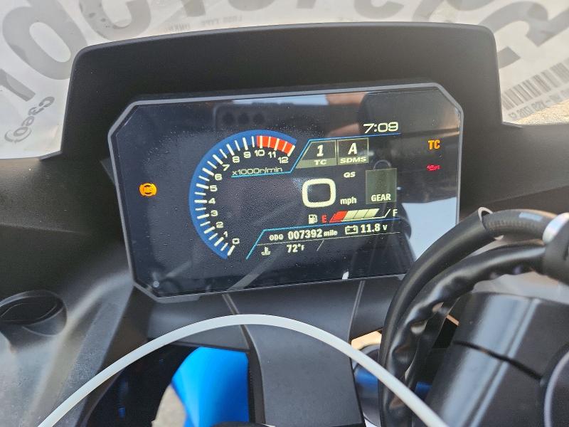 59918736 :رقم المزاد ، JS1EM13B5S7101679 vin ، 2025 Suzuki Gsx-8r مزاد بيع