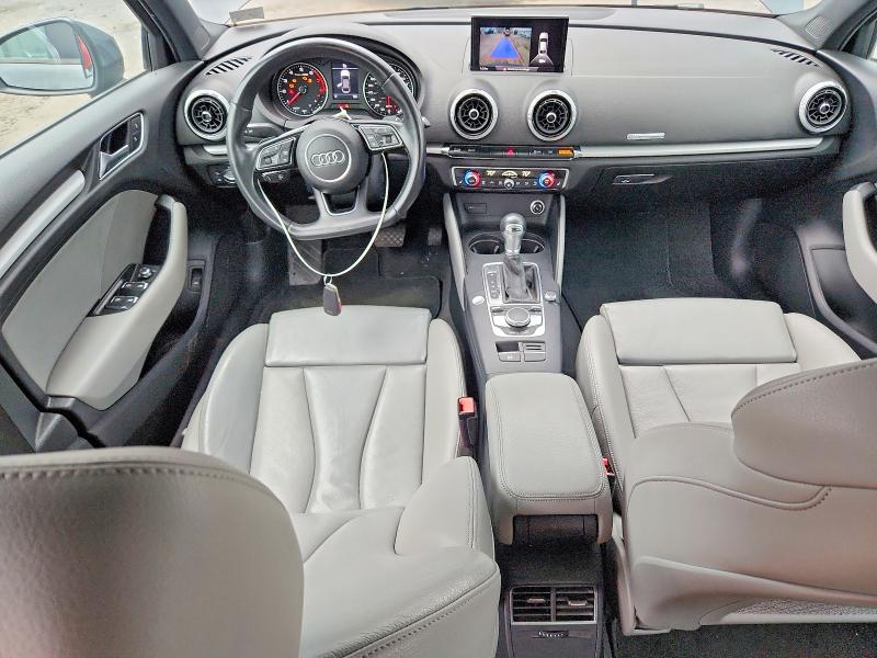 Продаж на аукціоні авто 2018 Audi A3, vin: WAUAUGFF4J1068727, номер лоту: 60450626