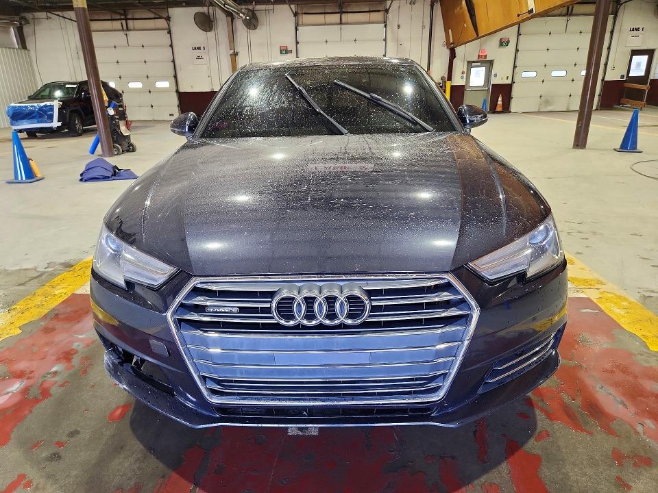 61884776 :رقم المزاد ، WAUANAF4XHN032309 vin ، 2017 Audi A4 مزاد بيع