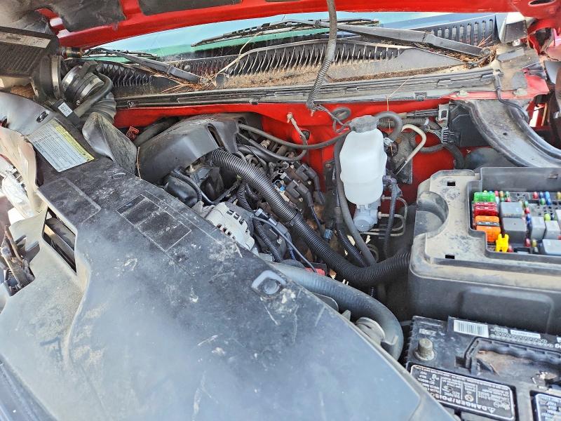 60873246 :رقم المزاد ، 1GCGK29U2YE341926 vin ، 2000 Chevrolet Silverado مزاد بيع
