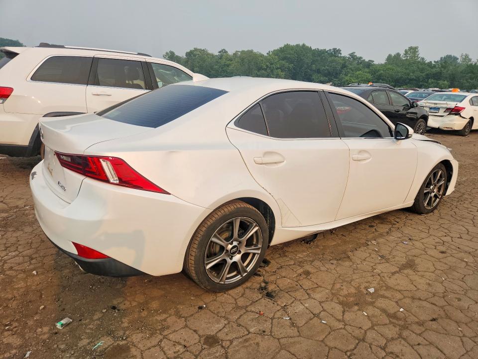 61024806 :رقم المزاد ، JTHBF1D29E5024511 vin ، 2014 Lexus Is مزاد بيع